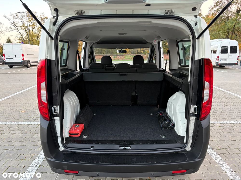 Fiat Doblo - 21