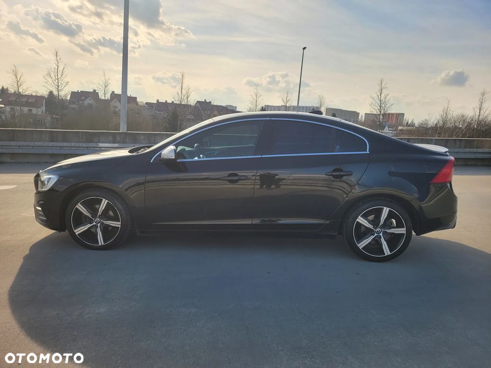 Volvo S60 - 4
