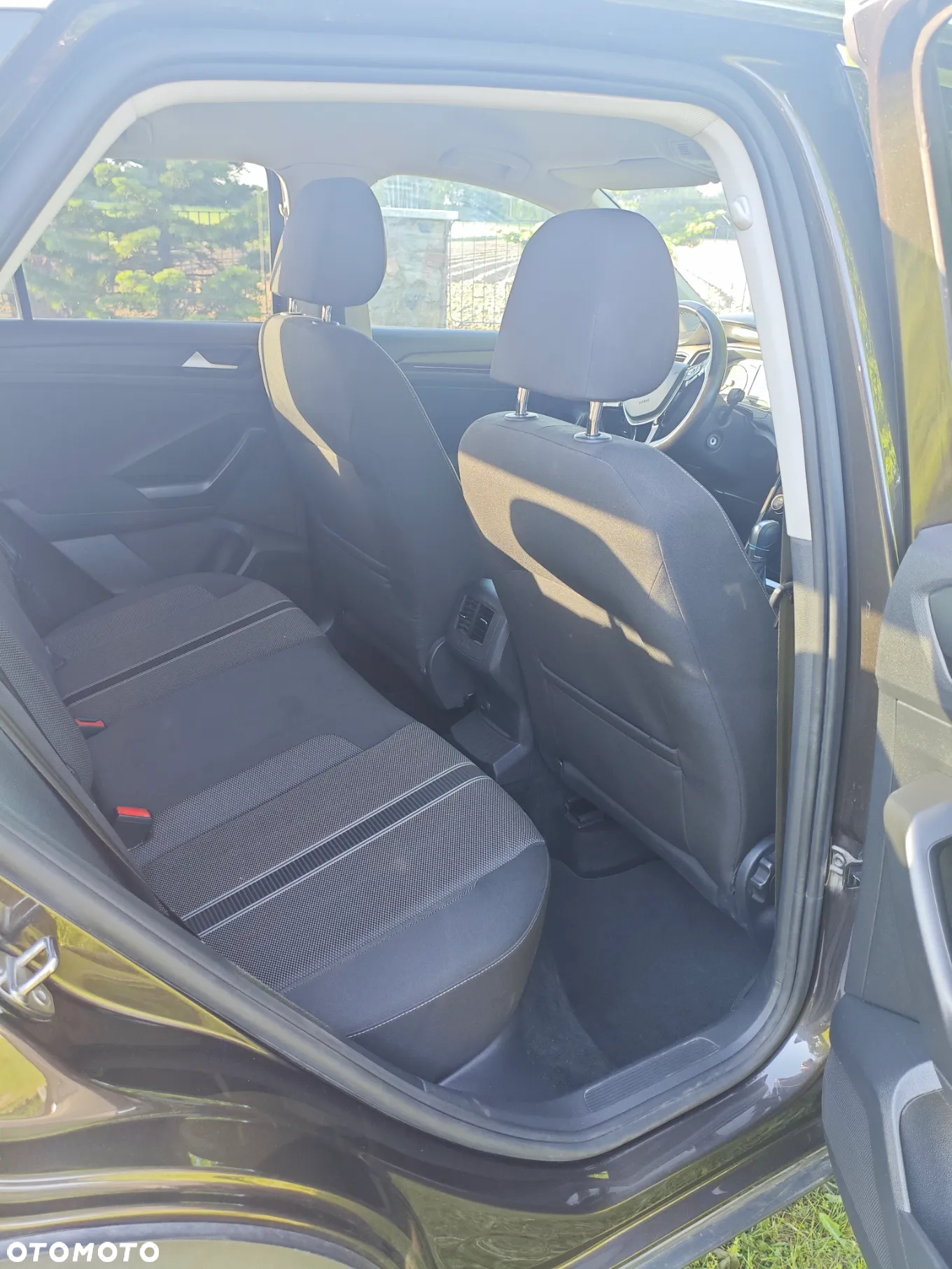 Volkswagen T-Roc 1.5 TSI ACT Advance DSG - 6