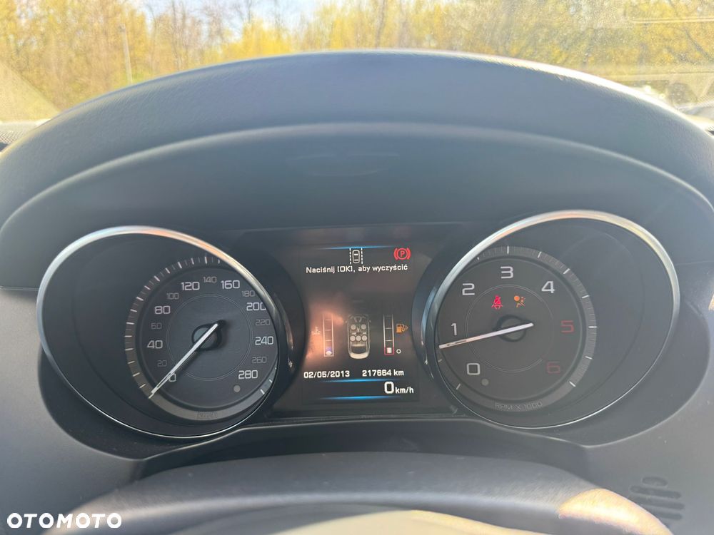 Jaguar XE 2.0 D Pure - 9