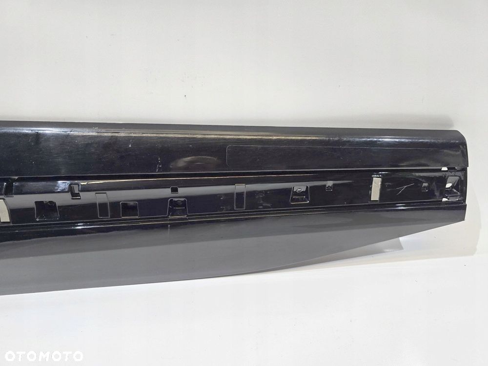 listwa drzwi przód lewy kia sorento iv 87723-r2300 - 3