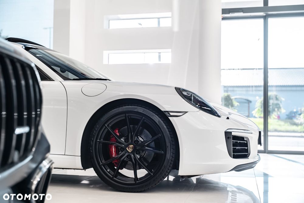 Porsche 911 Carrera S PDK - 14