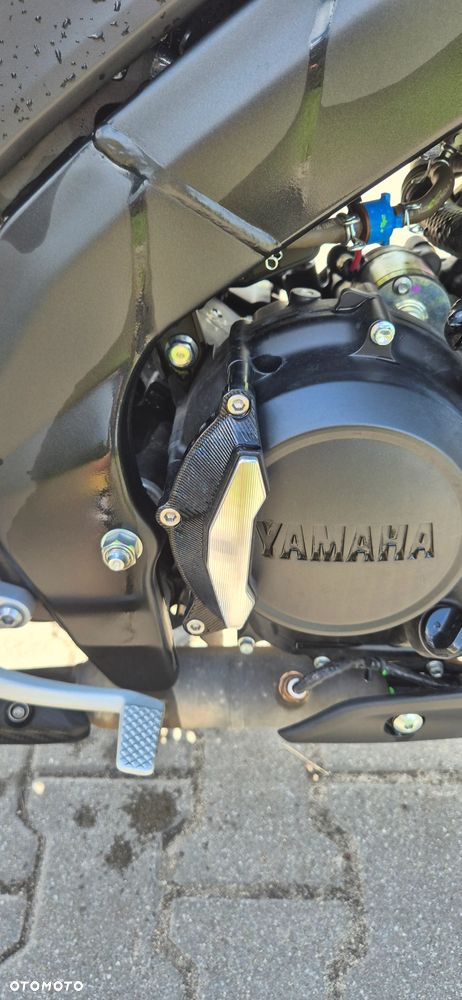 Yamaha MT - 9