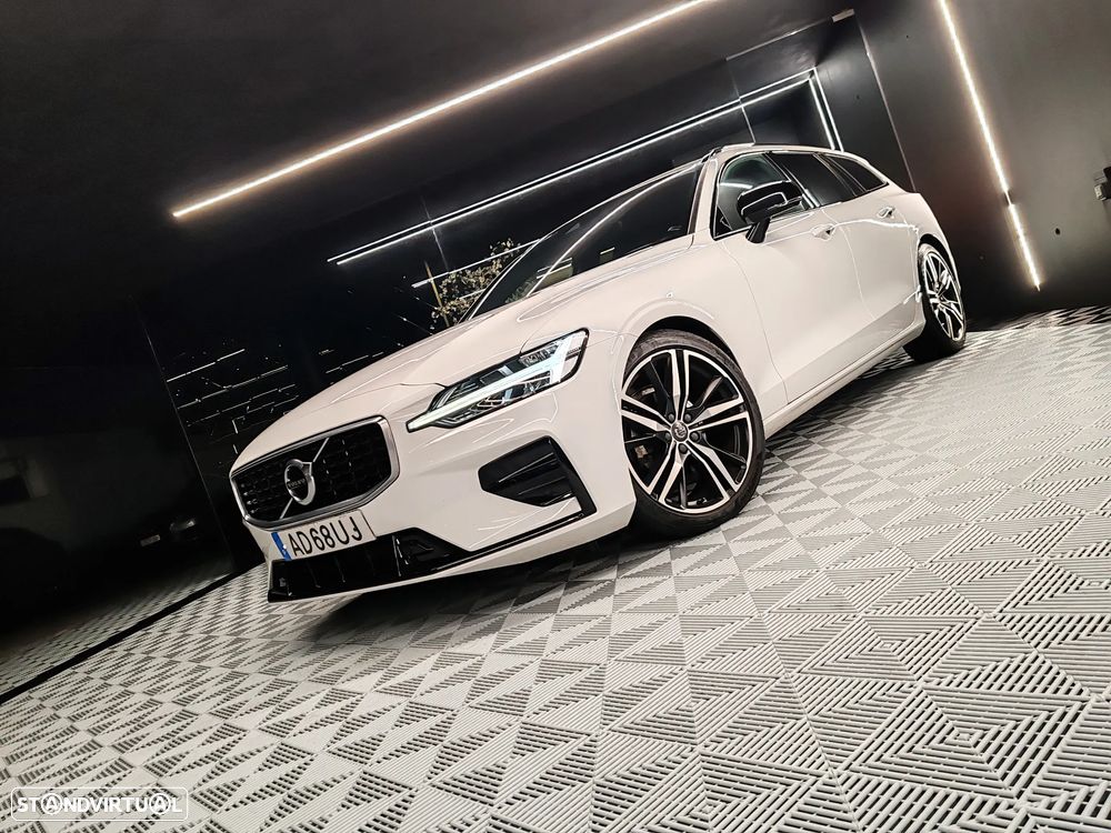 Volvo V60 2.0 D3 R-Design Geartronic - 2