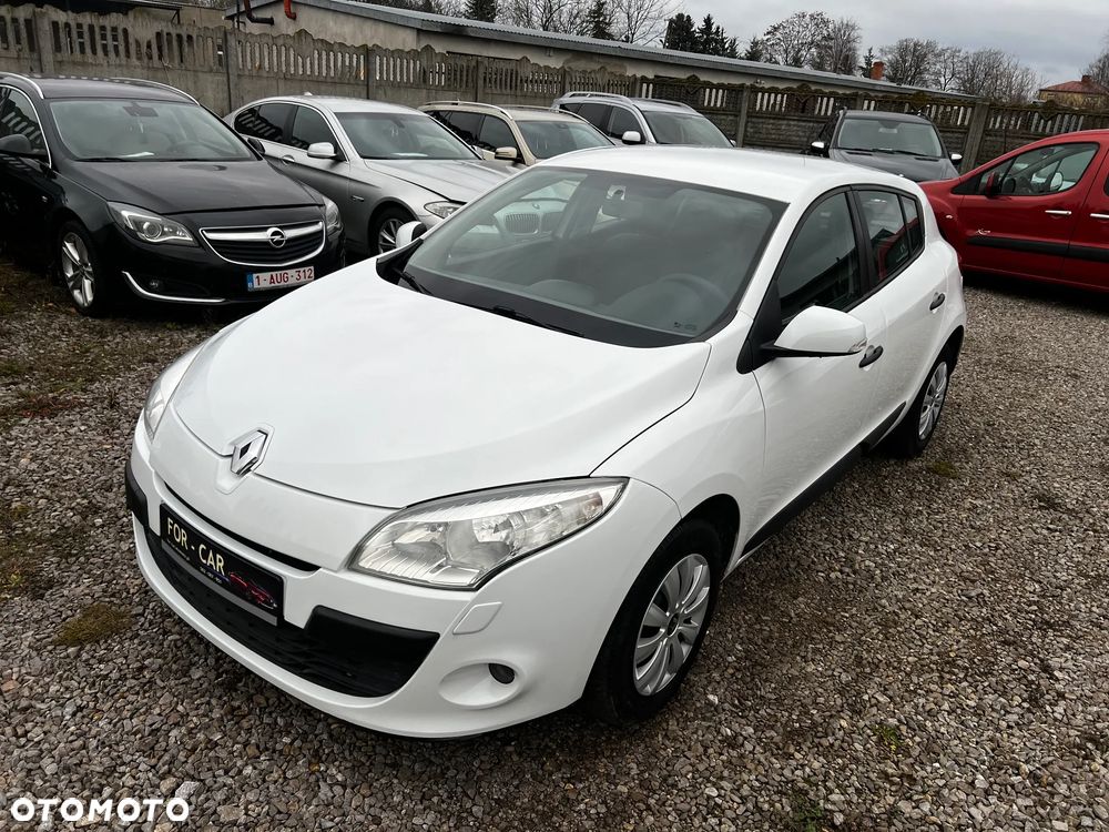 Renault Megane 1.6 16V 110 Dynamique - 1