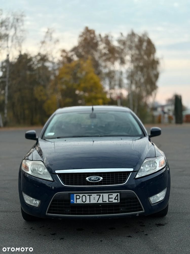 Ford Mondeo 2.0 TDCi Ambiente - 11
