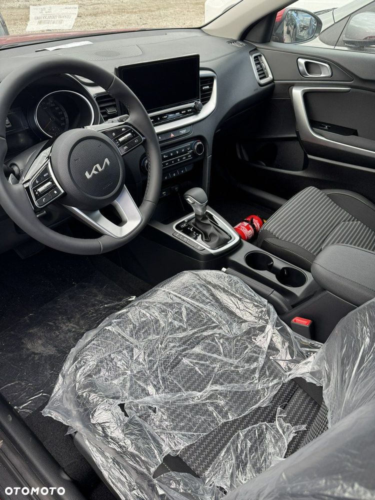 Kia XCeed - 6
