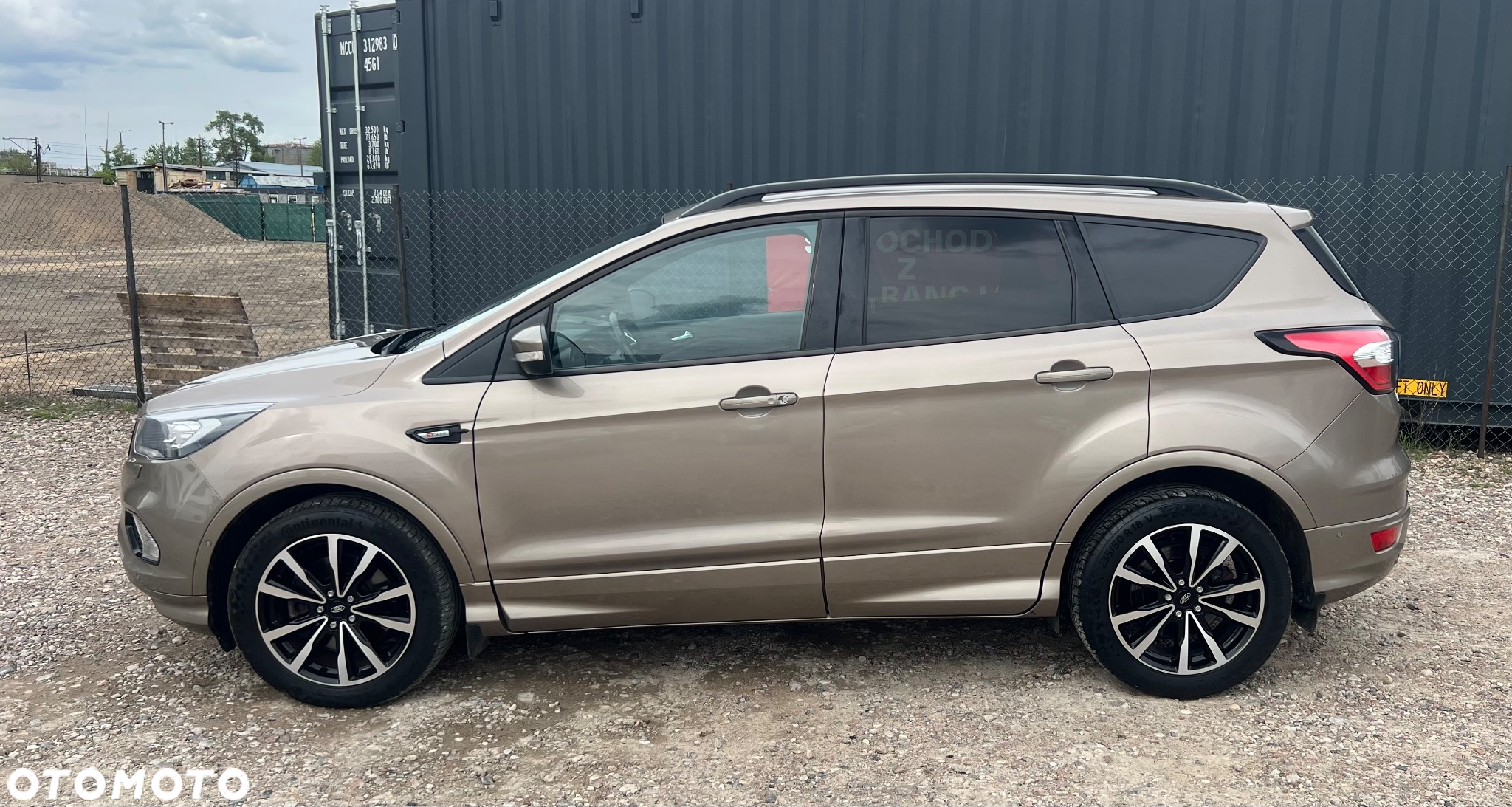 Ford Kuga 2.0 TDCi 4x4 ST-Line - 4