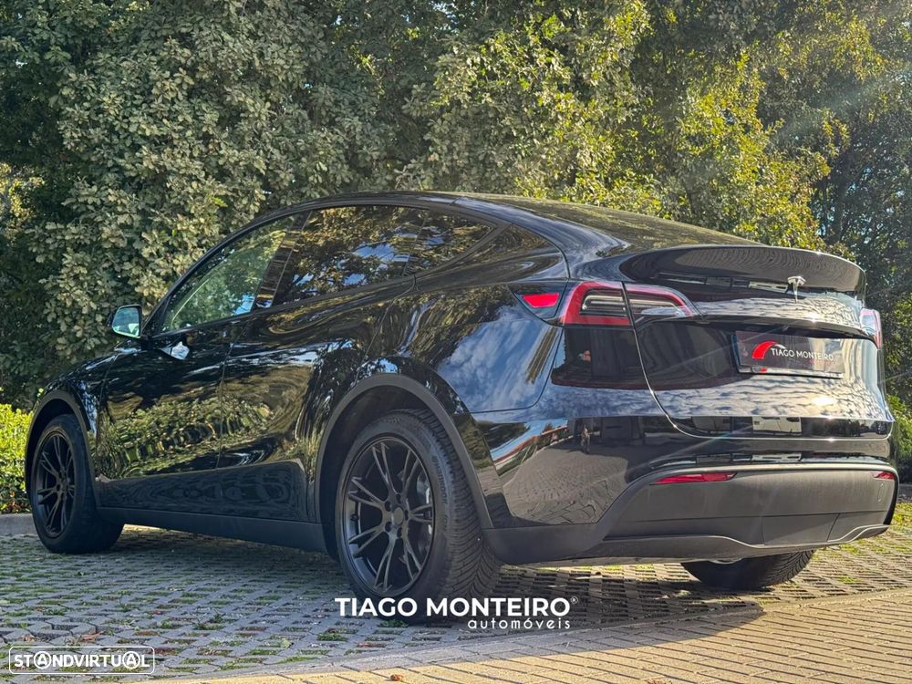 Tesla Model Y Tração Traseira - 33