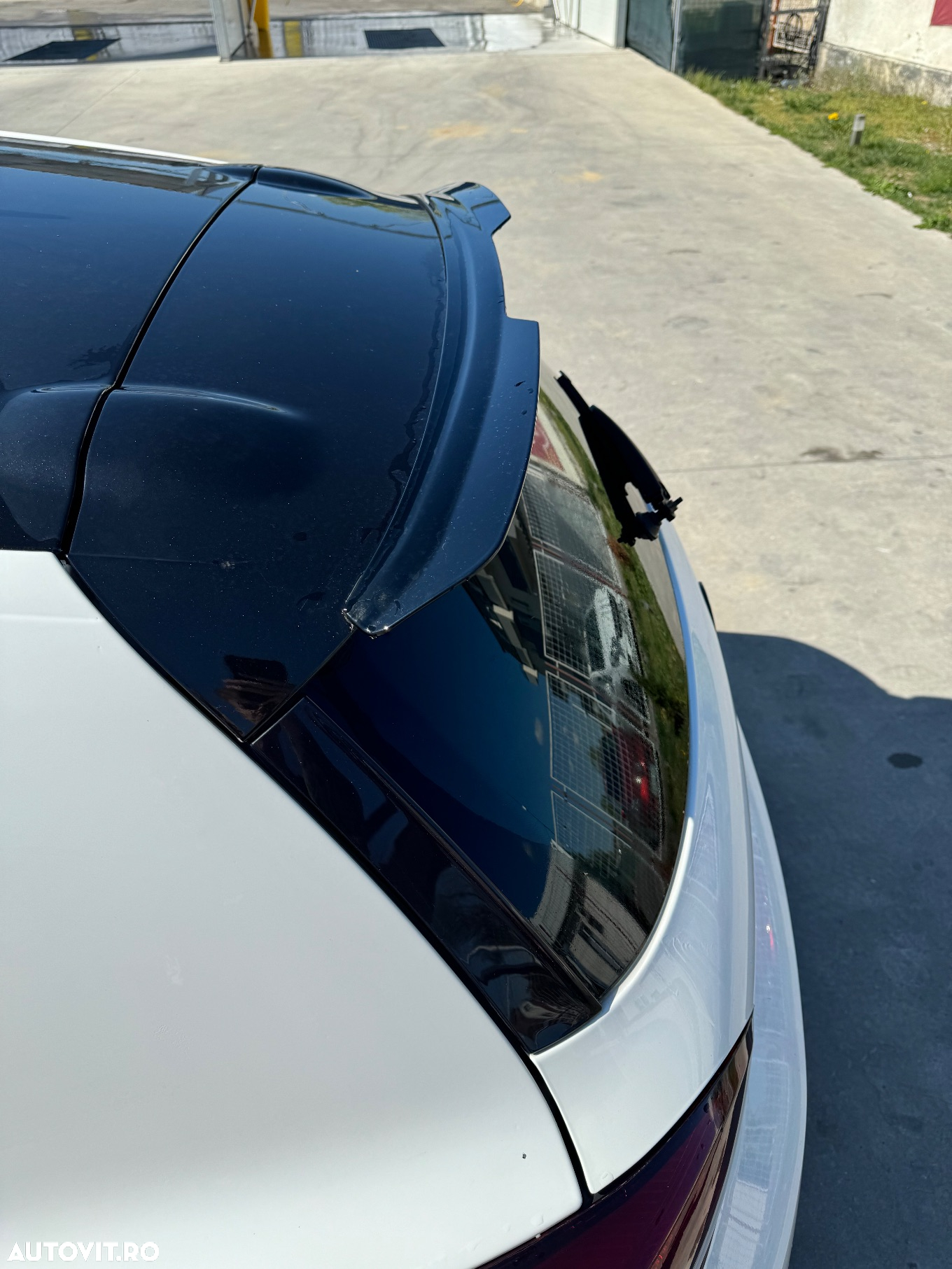 Volkswagen Scirocco 2.0 TDI DSG - 5