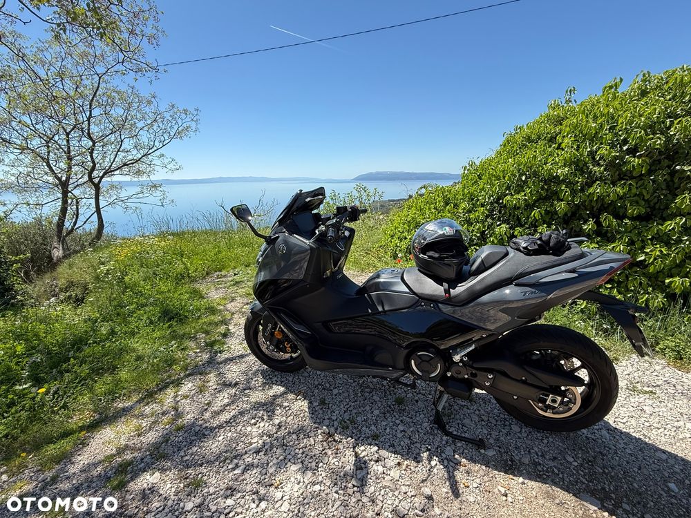 Yamaha Tmax - 5