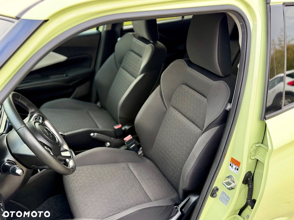 Suzuki Swift 1.2 Dualjet Hybrid Comfort - 21