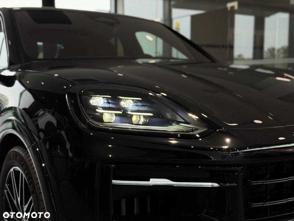 Porsche Cayenne Black Edition - 10