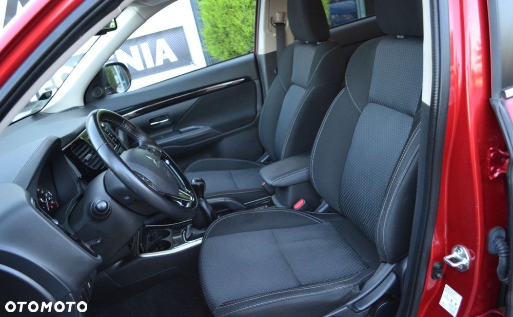 Mitsubishi Outlander 2.0 Intense + 2WD - 6