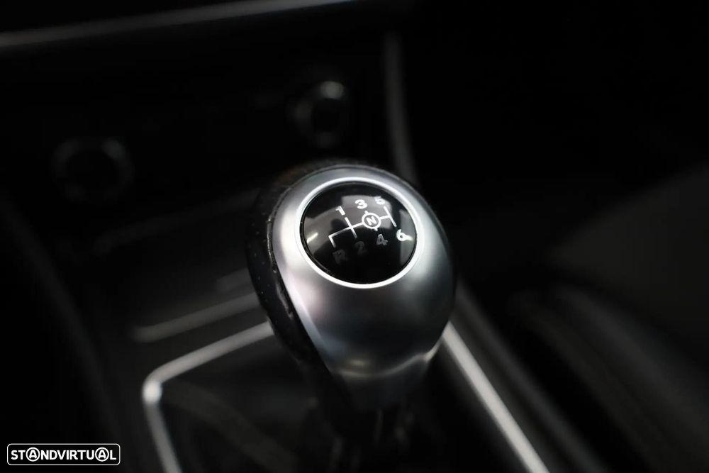 Mercedes-Benz GLA 180 Edition 1 - 31