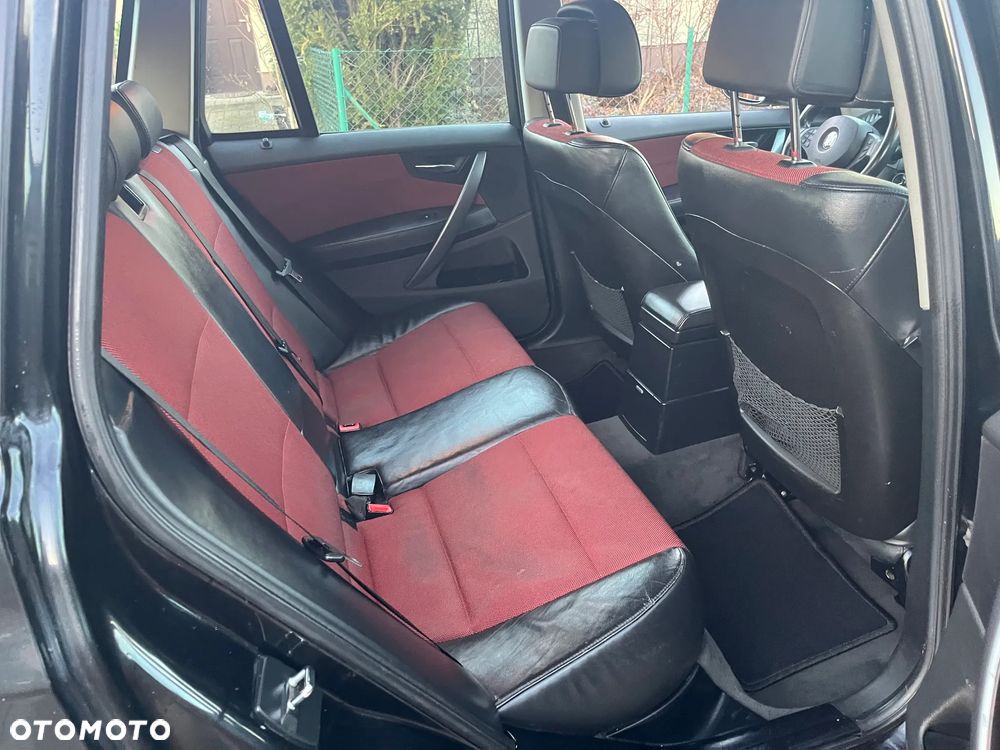 BMW X3 xDrive18d - 10