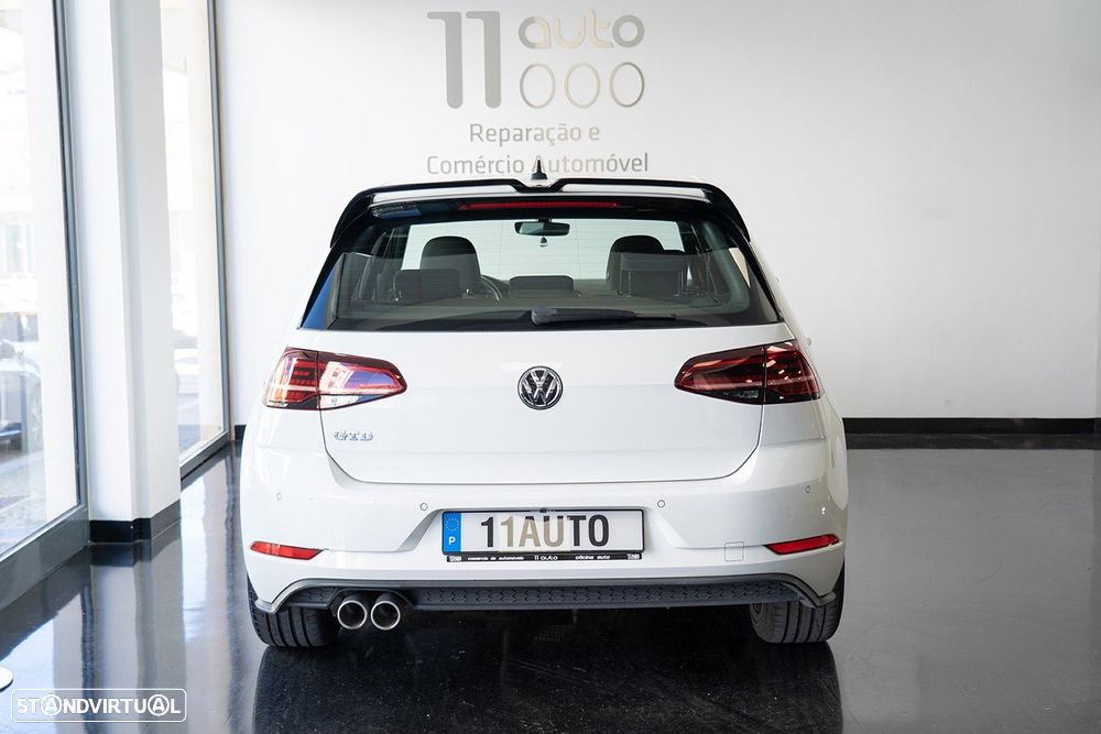VW Golf 2.0 TDI GTD DSG - 11
