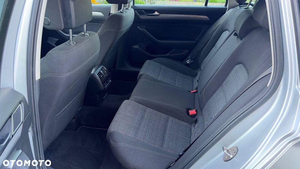 Volkswagen Passat 2.0 TDI BMT Comfortline DSG7 - 23