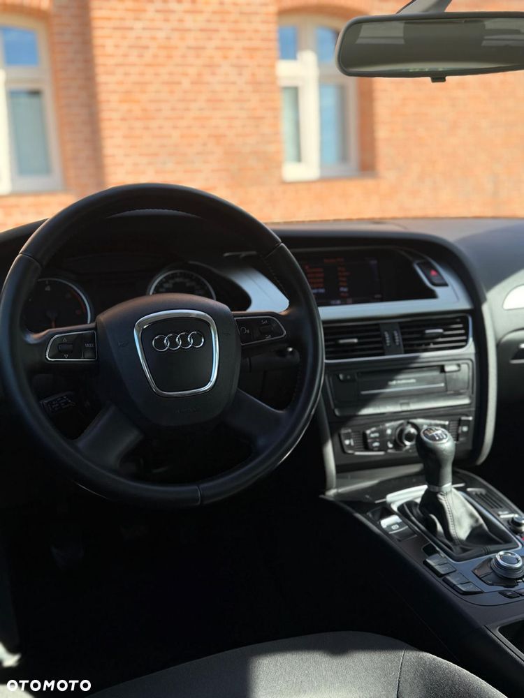 Audi A4 Avant 2.0 TDI DPF Attraction - 10