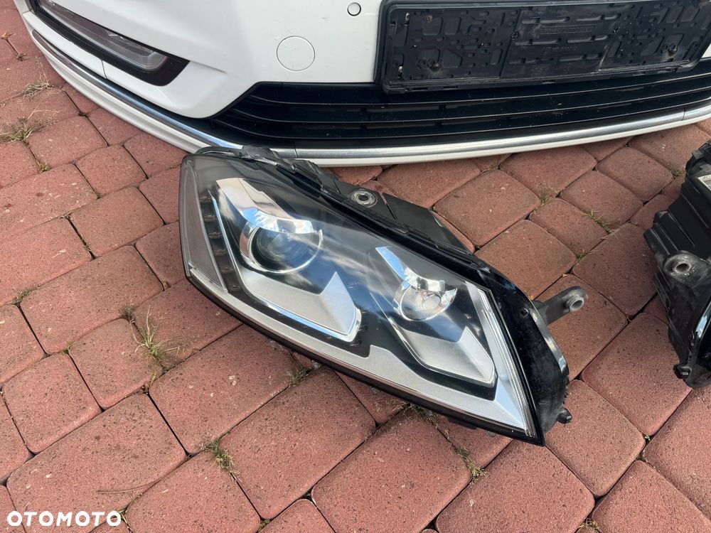 REFLEKTOR LAMPA XENON PASSAT B7 3AB941752 - 1