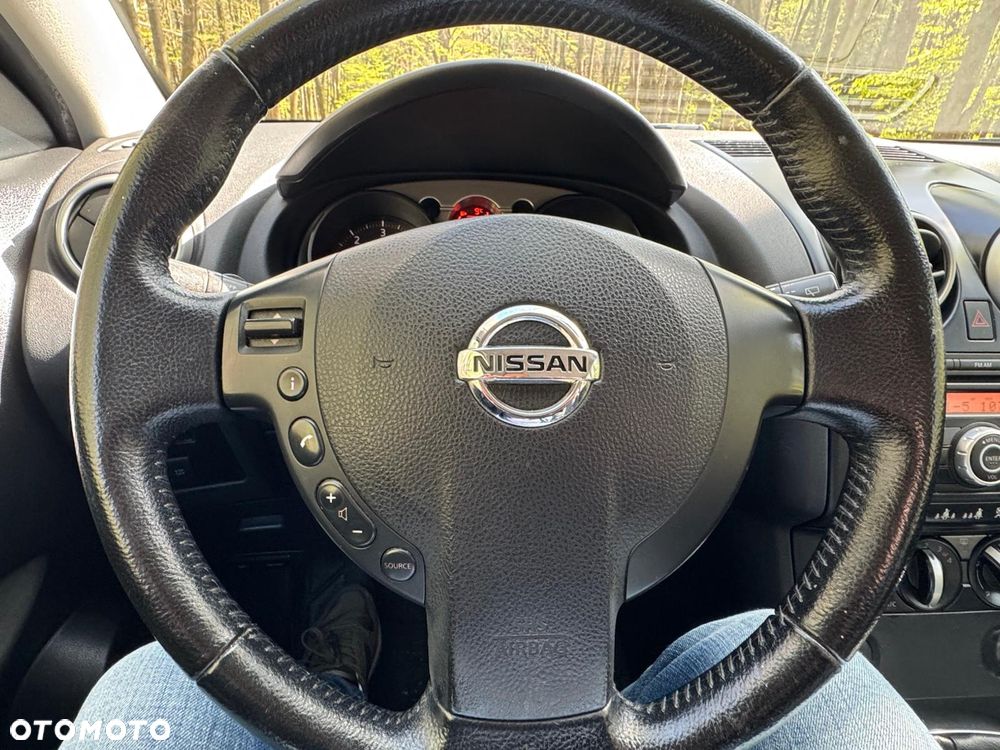 Nissan Qashqai - 17