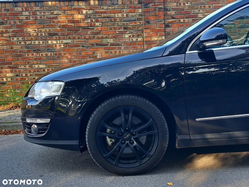Volkswagen Passat Variant 2.0 TDI DPF Highline - 16