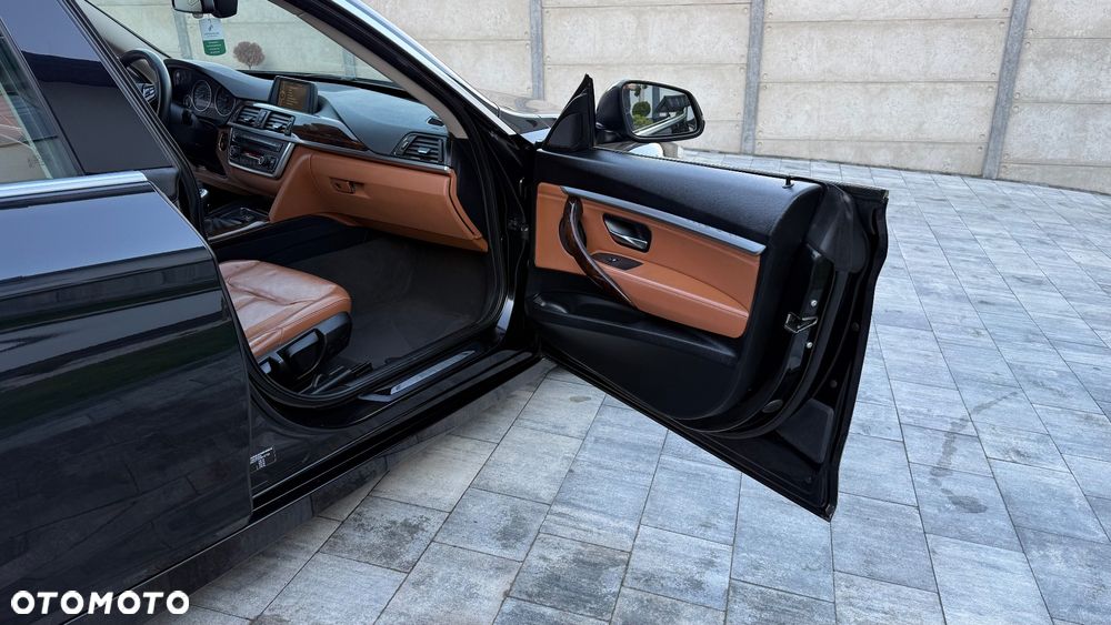 BMW Seria 3 320i Luxury Line - 17