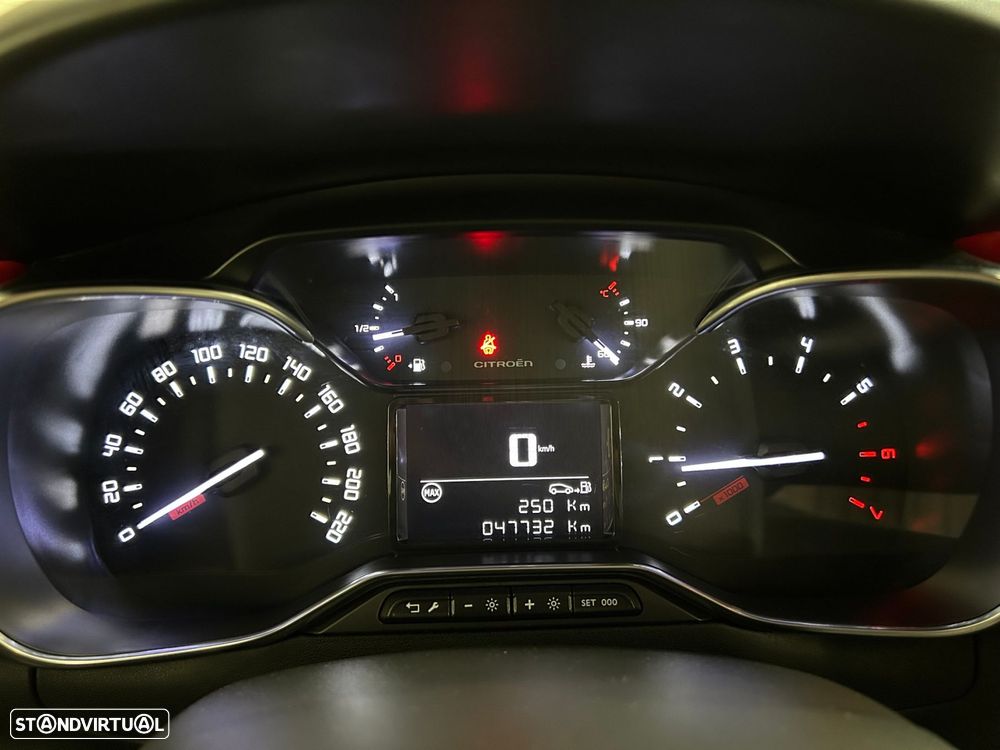 Citroën C3 1.2 PureTech Feel - 23