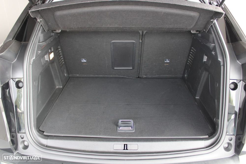 Peugeot 3008 1.6 Hybrid Allure e-EAT8 - 8