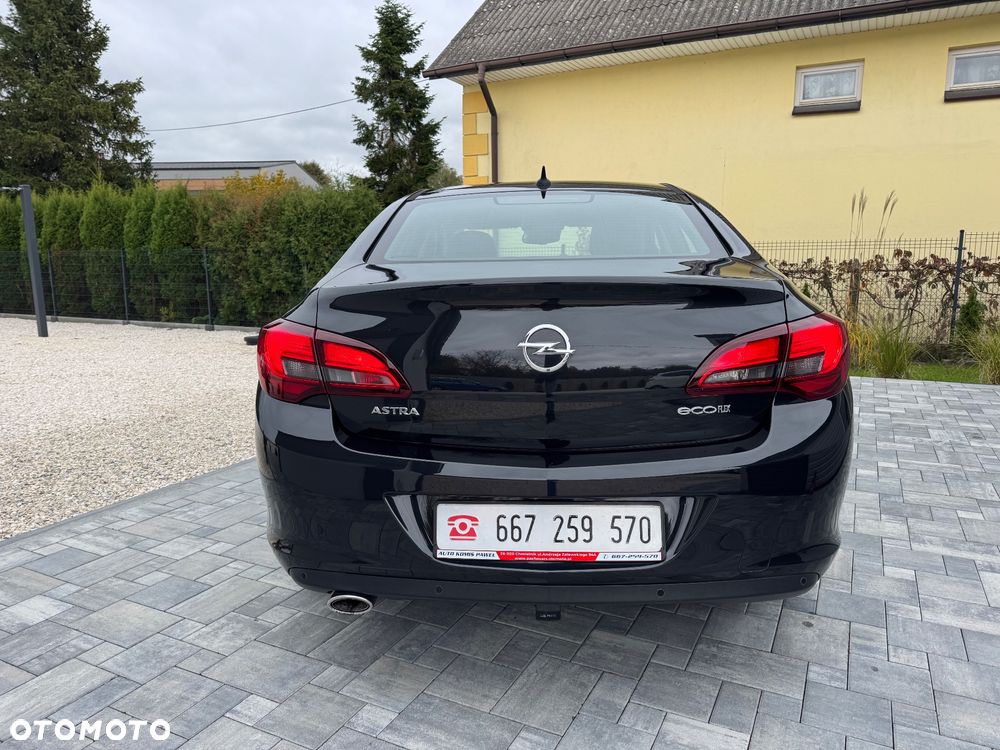 Opel Astra 1.4 Turbo Cosmo - 8
