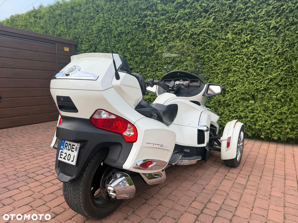Can-Am Spyder - 5