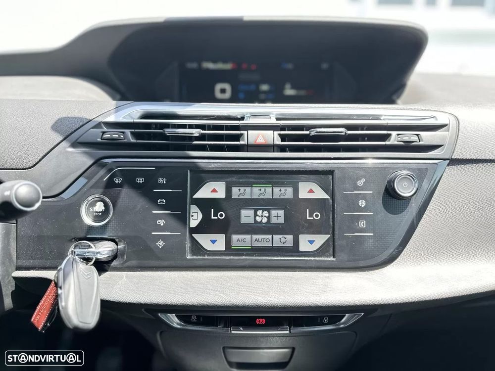 Citroën C4 Grand Picasso 1.6 e-HDi Exclusive - 32