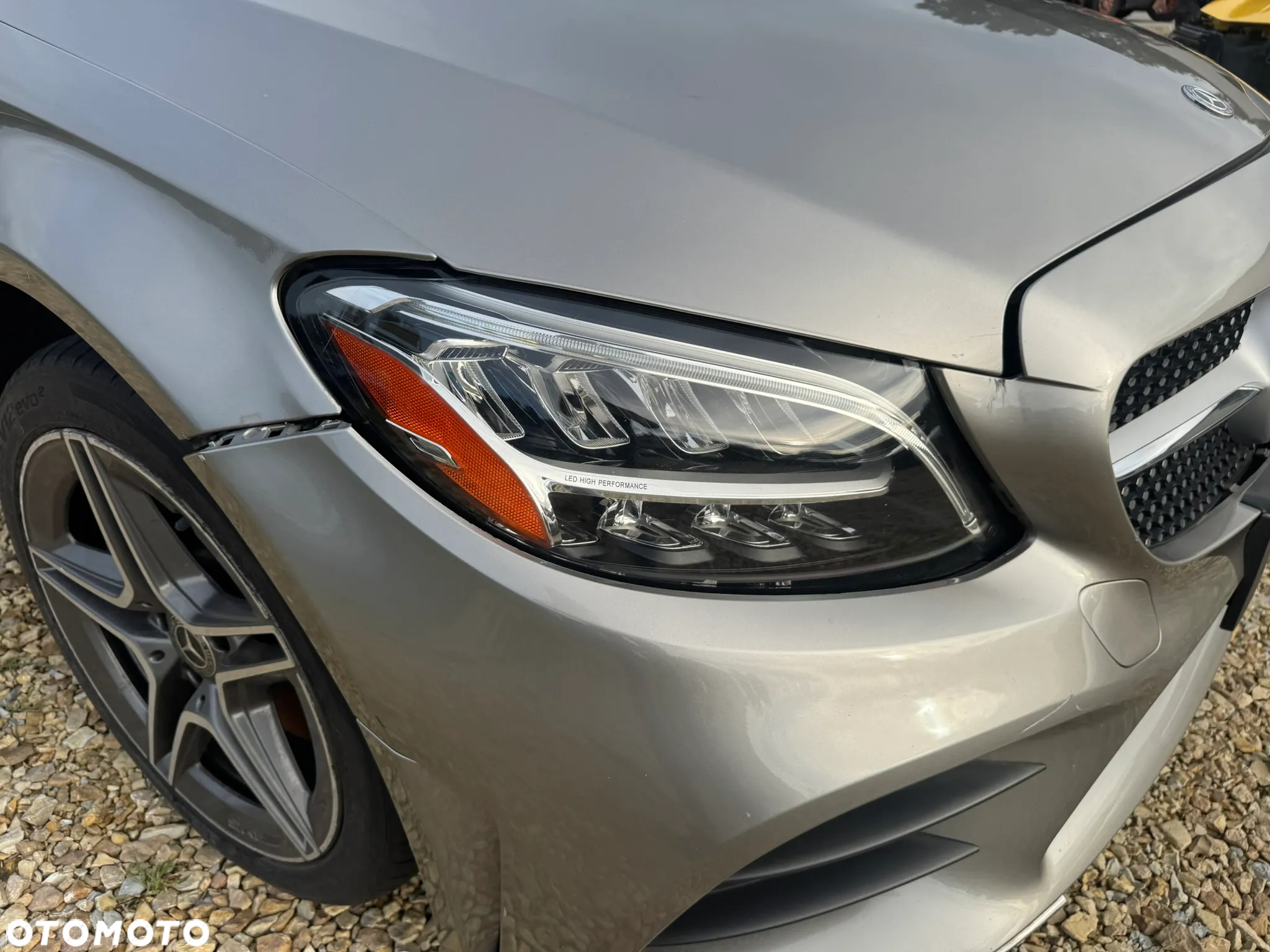 Mercedes-Benz Klasa C 300 4Matic 9G-TRONIC Edition AMG Line - 34