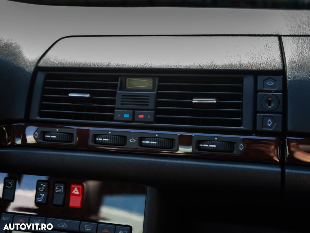 Mercedes-Benz CL 500 - 32