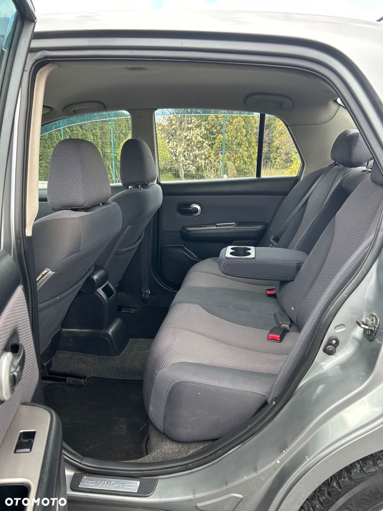 Nissan Tiida 1.5 dCi Acenta - 9