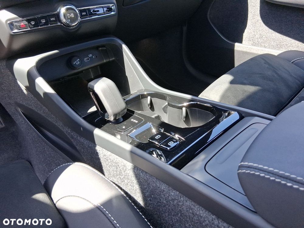 Volvo XC 40 - 16