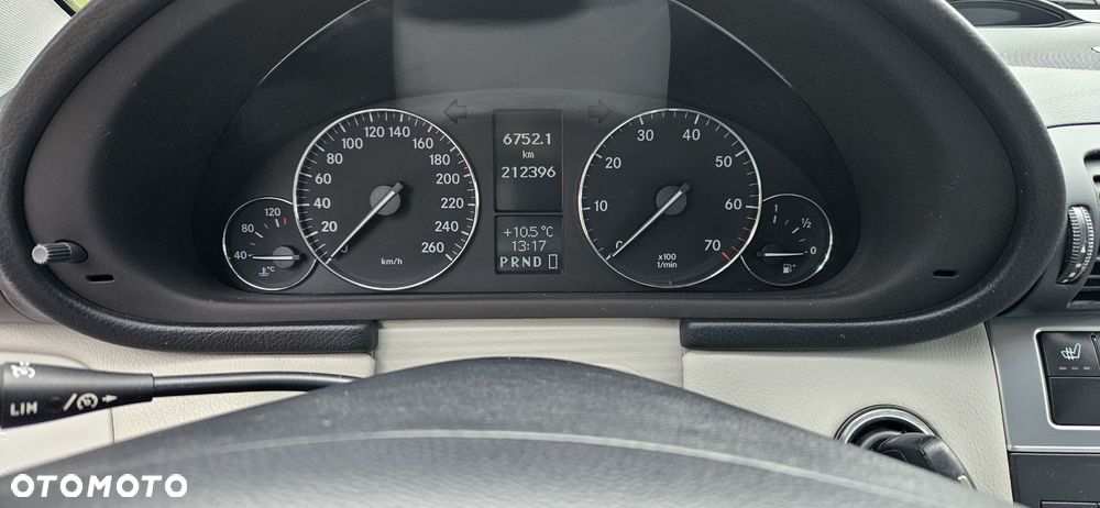 Mercedes-Benz Klasa C 180 Kompressor Sportcoupe Automatik - 30