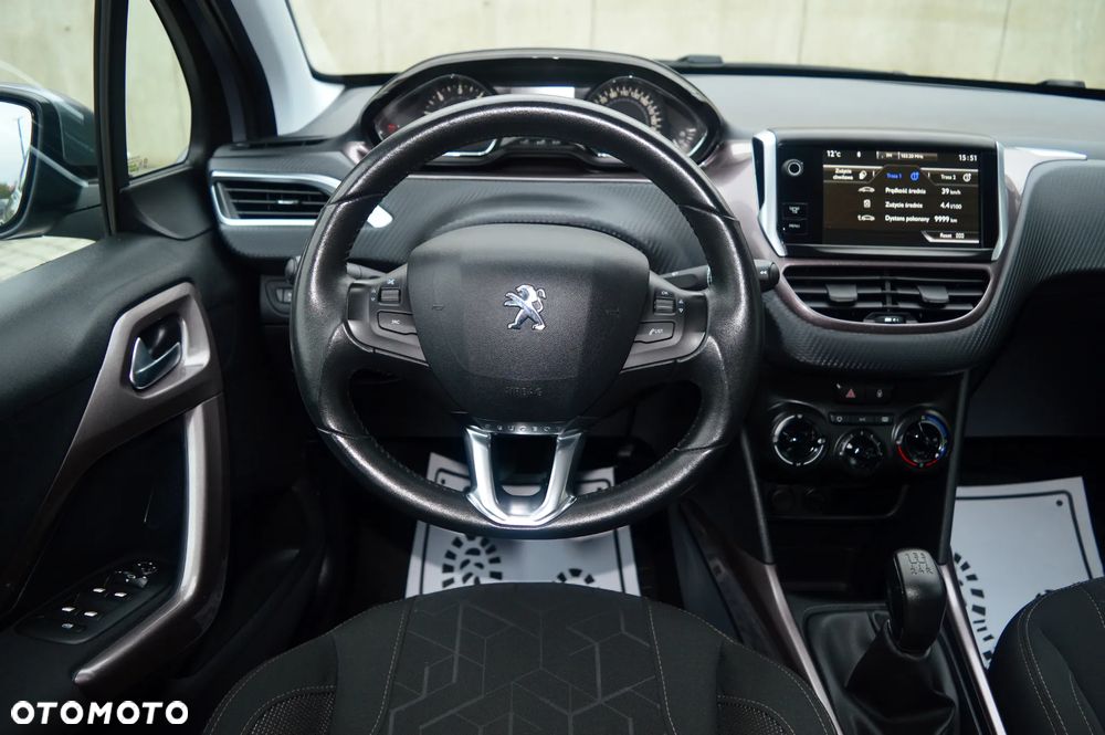 Peugeot 2008 - 14