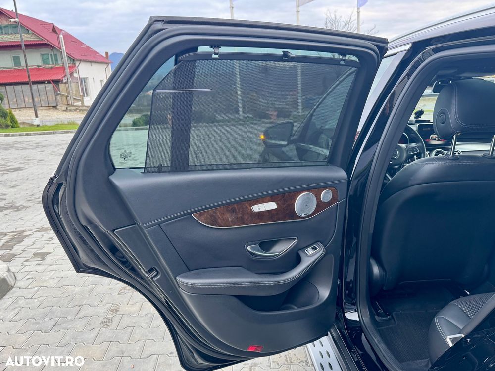 Mercedes-Benz GLC - 10