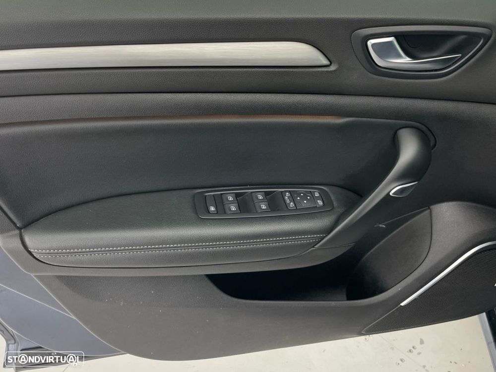 Renault Mégane Sport Tourer 1.5 Blue dCi Bose Edition EDC - 16