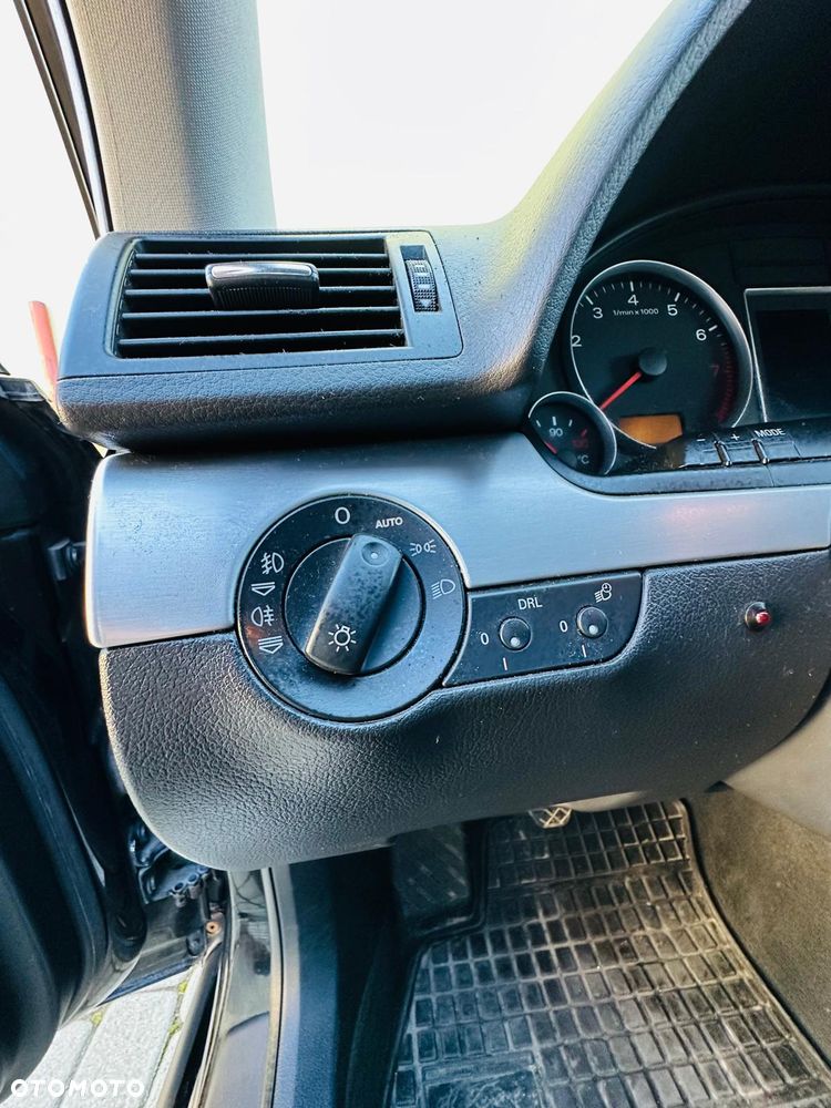 Audi A4 Limousine 1.8 T - 14