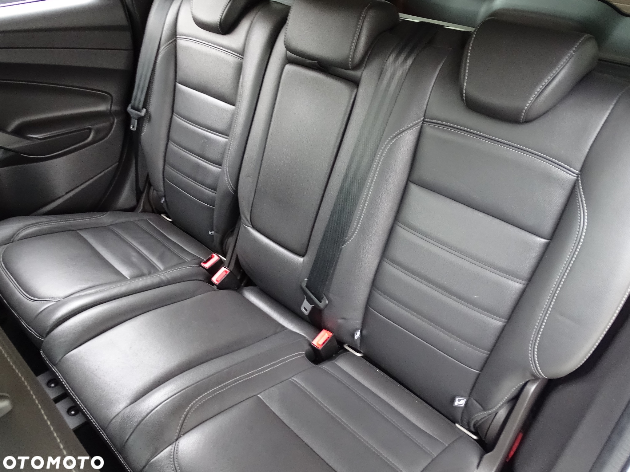Ford Kuga 2.0 TDCi 4x4 Titanium - 23