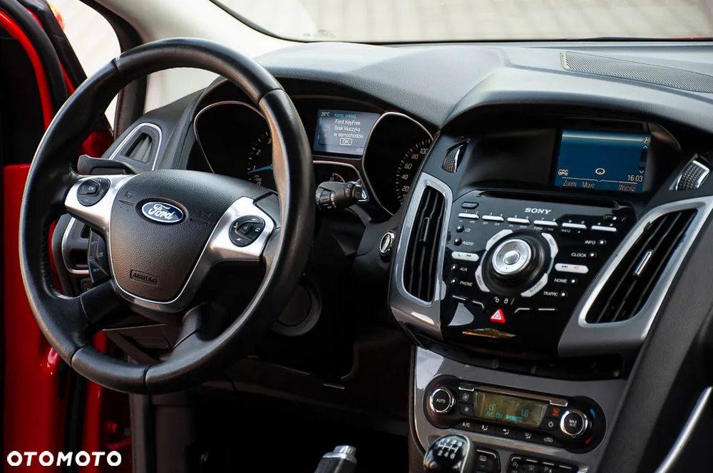 Ford Focus 1.6 EcoBoost Start-Stopp-System Titanium - 21