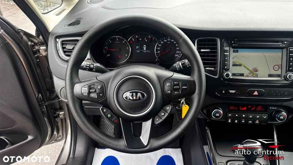Kia Carens - 22