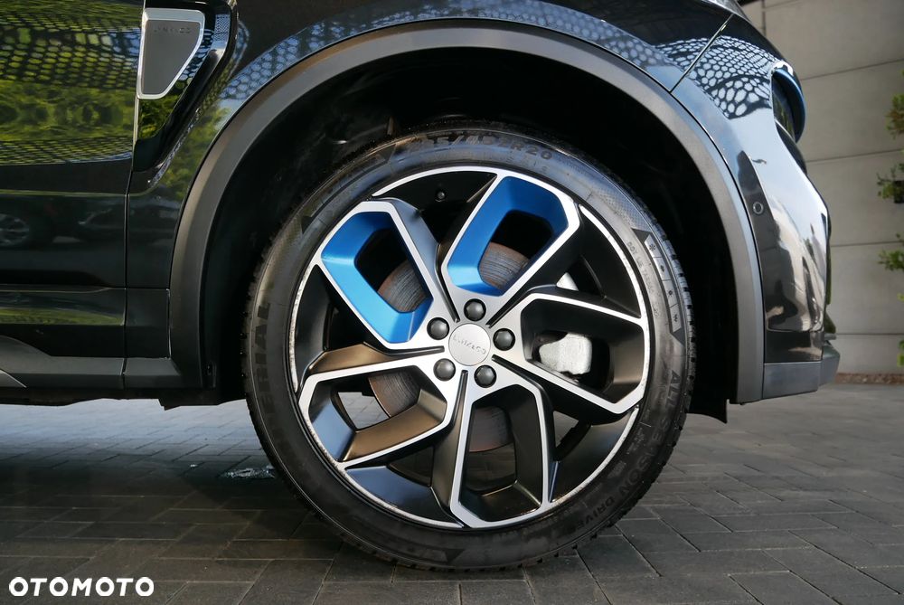 Lynk & Co 01 - 33