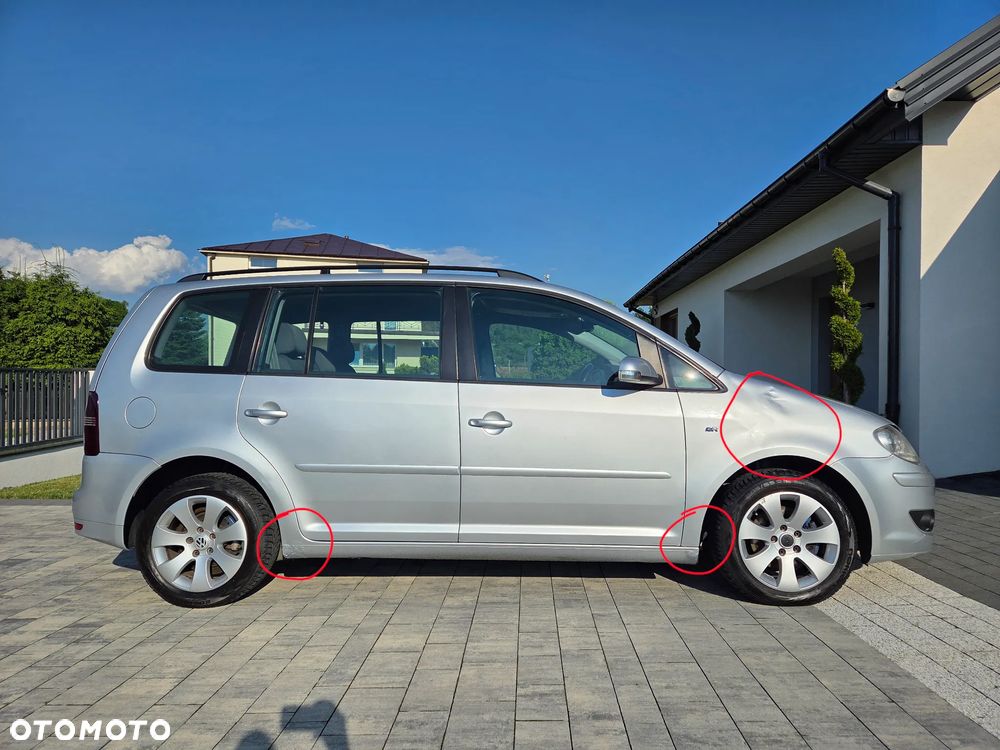 Volkswagen Touran 2.0 TDI Q-Line - 9