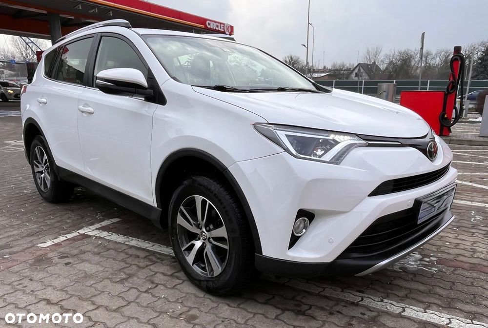 Toyota RAV4 2.0 D-4D 4x2 Start-Stop Comfort - 5