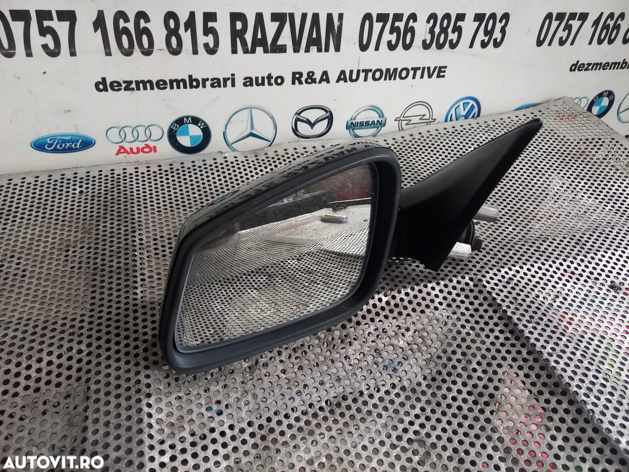 Oglinda Stanga Bmw Seria 7 F01 F02 NFL Pliabila Electrica Heliomata Incalzita Volan Dr Mic Defect - 3