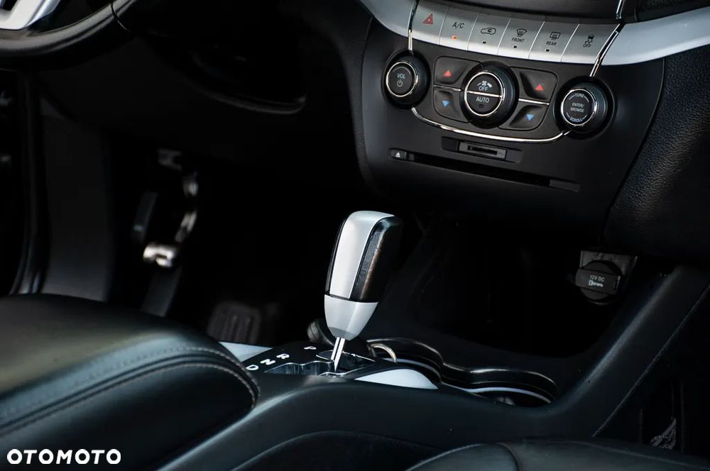 Fiat Freemont 2.0 Multijet 16V DPF Automatik Allrad Black Code - 28