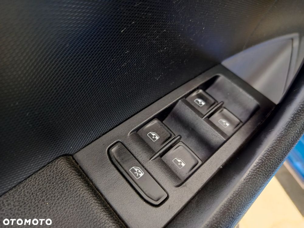 Skoda RAPID 1.4 TDI Clever - 24